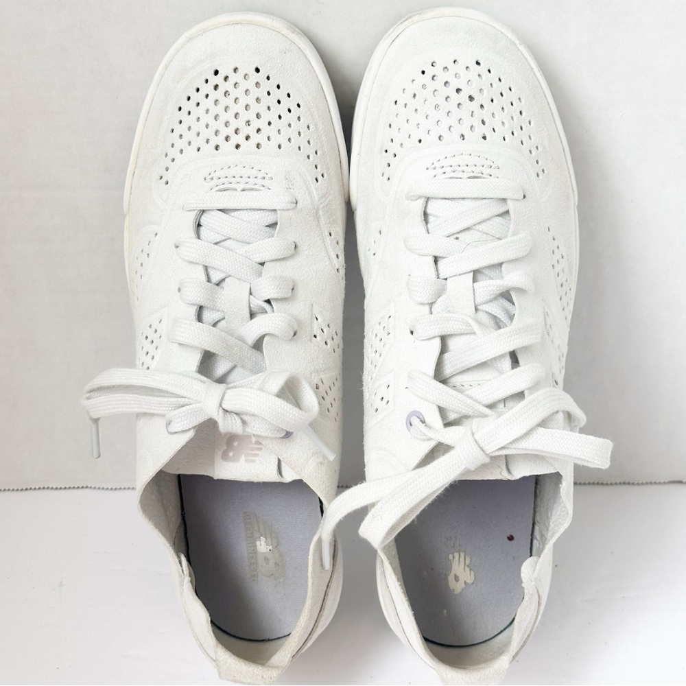 New Balance 300 Series Court white sneakers WRT300 size 8